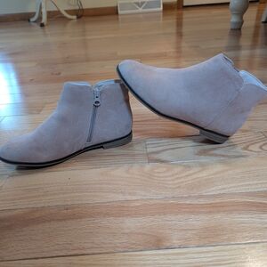 Girls Pink Suede Ankle Boots